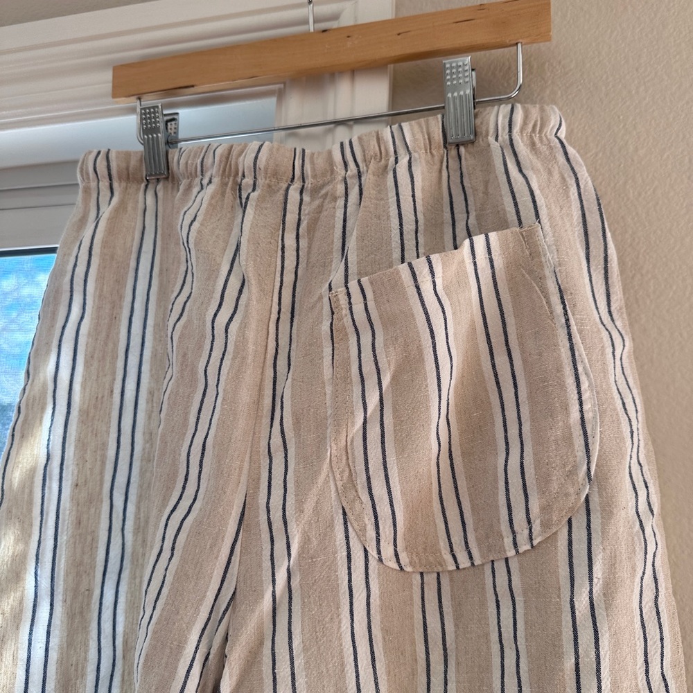 NWOT Lykke Wullf White and Gray Linen Set - Picture 6 of 7